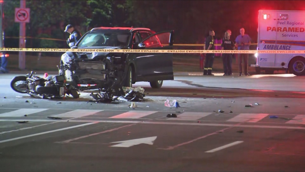 Motorcyclist dead after collision in Mississauga