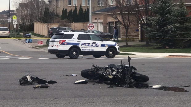 Motorcyclist dead after colliding with transit bus in Mississauga