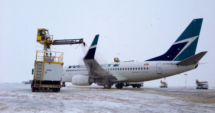 Airplane de-icing fluid ineffective below -29 C: WestJet, Calgary airport