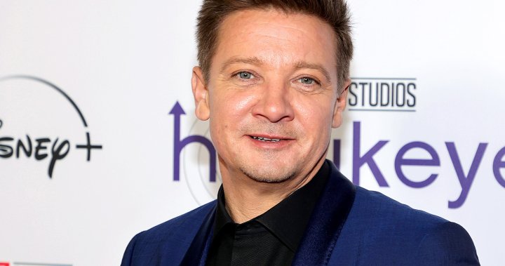 Jeremy Renner shares first photo from hospital after accident, sends love to ‘all’ – National