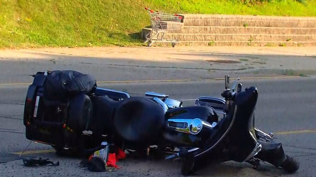 Motorcyclist critically injured in Mississauga collision
