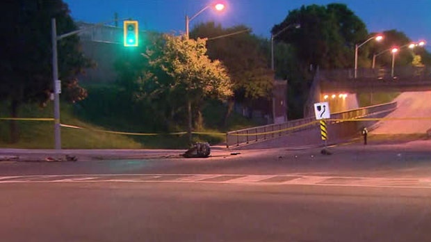 Male motorcyclist killed after colliding with truck in Etobicoke