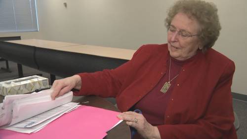 ‘They can clean you completely out’: Seniors being defrauded using distraction technique