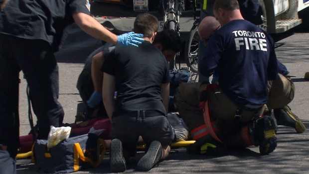 One man dead after motorcycle crash in downtown Toronto