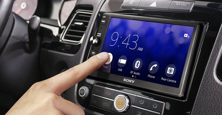 How much longer will new vehicles come with AM/FM radios? – National