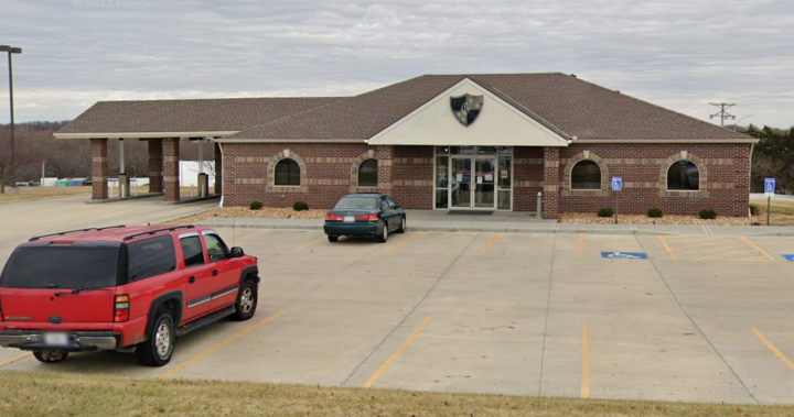 78-year-old woman arrested after attempting 3rd bank heist – National