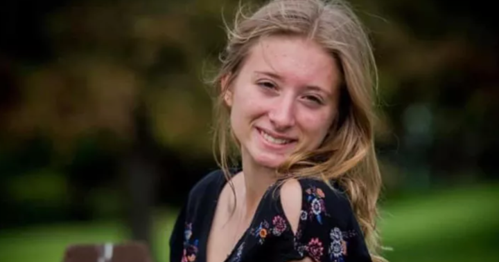 20-year-old woman shot dead after pulling into wrong driveway in New York – National