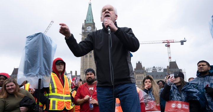 Canadians split on PSAC strike — but most aren’t paying attention: poll – National