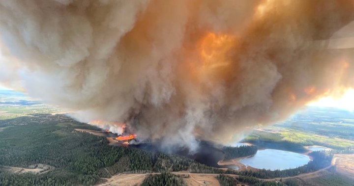 Alberta declares state of emergency as wildfires rage