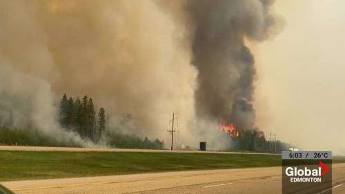 Alberta Wildfire: Flames encroaching Fox Creek