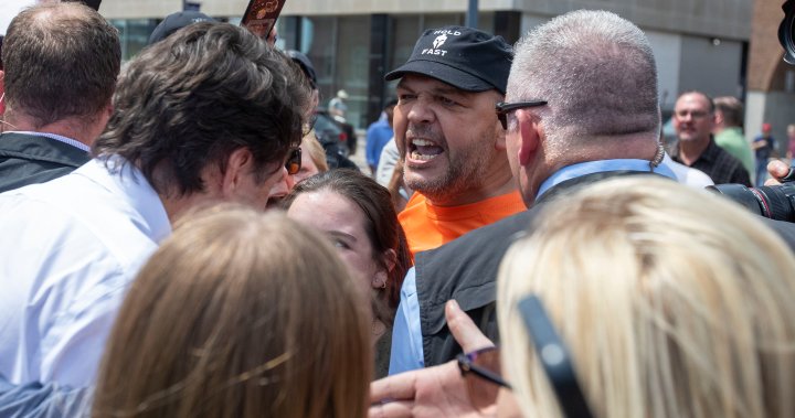 Trudeau swarmed by nearly 100 protesters in Belleville, Ont.