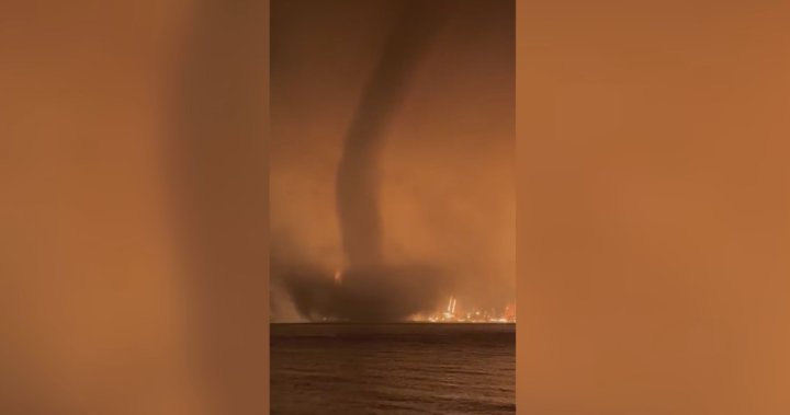 ‘Fire tornado’: Video captures jaw-dropping phenomenon at B.C. wildfire