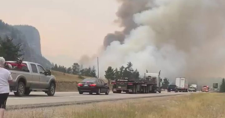Jasper wildfire: Alberta government to look into mixed messaging in evacuation orders