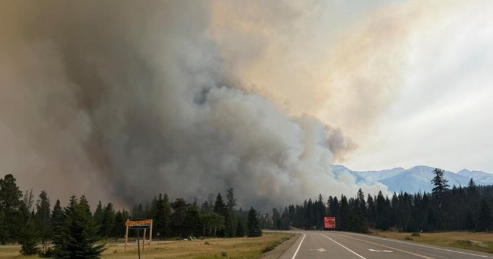 Alberta firefighter, 24, dies battling Jasper wildfires