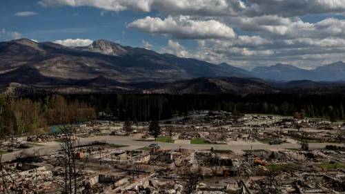 Jasper wildfire: Future of town could look very different, mayor says