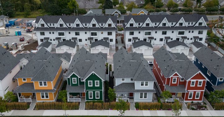 ‘Exceptional’ mortgage rates spotted in Canada after U.S. Fed rate cut – National