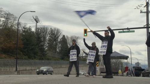 Hope for resolution in B.C. port dispute fades as talks break down