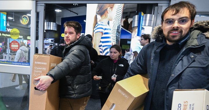 Boxing Day shoppers take advantage of tax holiday amid cost-of-living woes